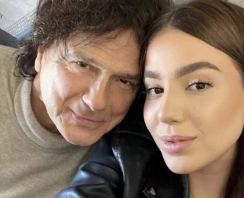 Zdravko, Una Čolić