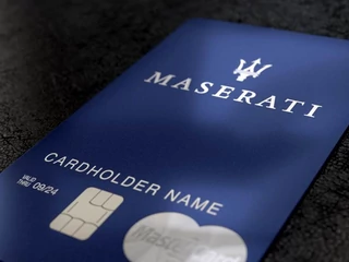 Karta Maserati World Elite MasterCard by Lion’s Bank