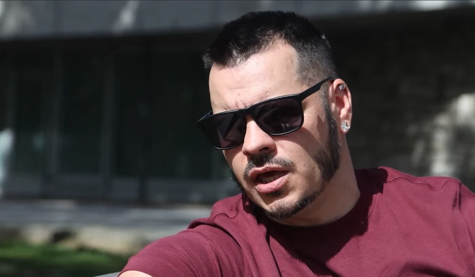 Rijaliti učesnik progovorio o bolesti Stanijinog brata i intimnim slikama