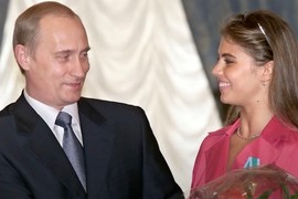 Ova MEGA ZGODNA GIMNASTIČARKA majka je TAJNOG SINA Vladimira Putina! Slikala se GOLA, krila se u Švajcarskoj, a decu drži u ZLATNOM KAVEZU