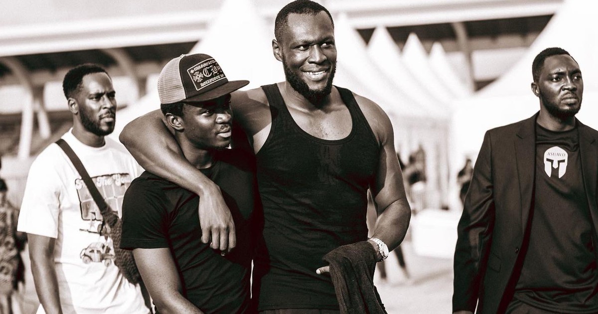 Yaw Tog shocks Stormzy and mum with gifts after Global Citizen Festival showdown (WATCH) - Vimarsana News