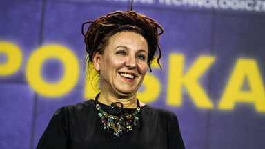 Olga Tokarczuk nie wypowiada się na temat polityki, teraz zrobiła wyjątek. Mówi o "degradacji"