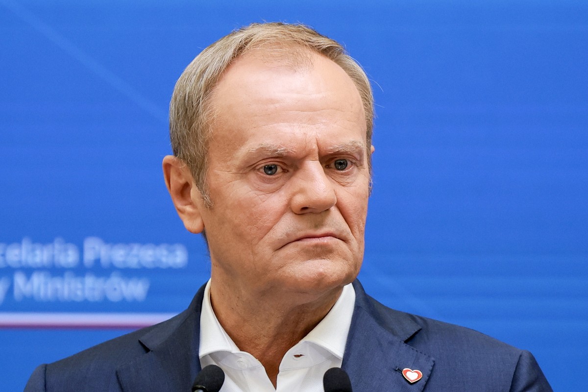Afera wokół "Red is Bad". Donald Tusk: Nie odpuścimy tym ludziom