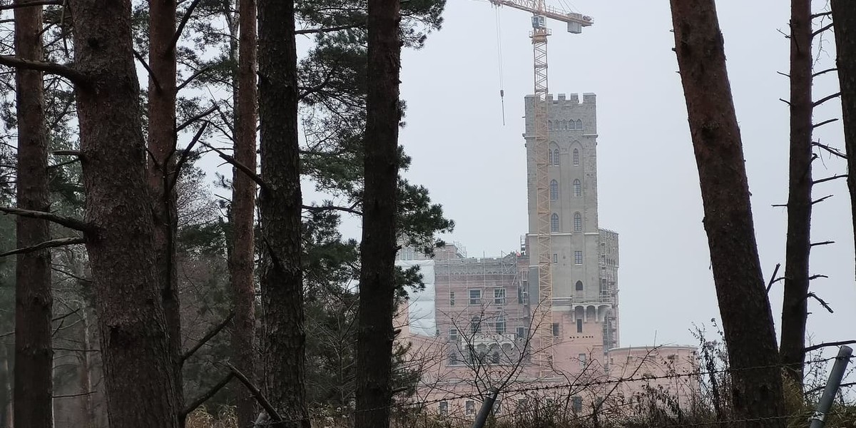 Wygląda na to, że zamek jednak zostanie ukończony.