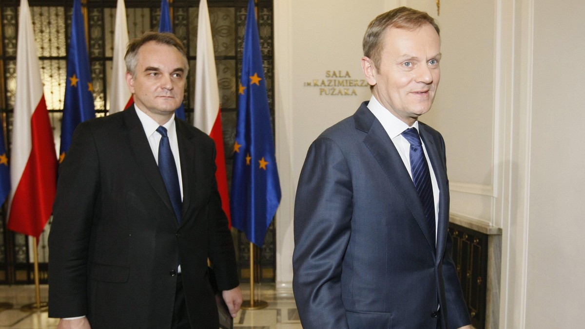 Premier Donald Tusk otrzymał w sobotę Wiktora 2011 w kategorii polityk roku. Wśród laureatów znaleźli się także m.in. Danuta Wałęsa, Kinga Preis, ks. Adam Boniecki i Maciej Orłoś.