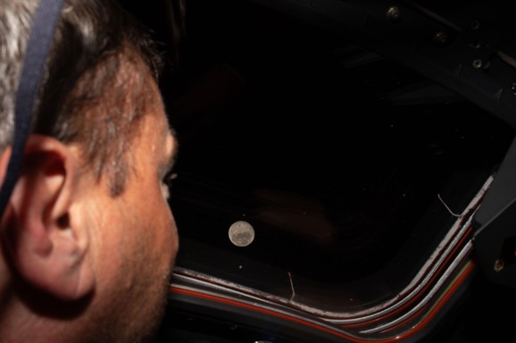 SIVA, ZELENA I SMEĐA Astronauti misije Artemis II otkrili koje boje vide na MESECU, stigla i prva fotografija: "Nikada nisam video ništa slično" (FOTO, VIDEO)