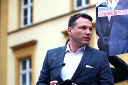 Wigilia wolna od pracy? Poseł Konfederacji ma wątpliwości