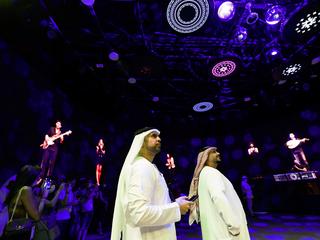 Expo 2020 Dubaj potrwa od 1 października 2021 r. do 31 marca 2022 roku. To jedno z pierwszych globalnych wydarzeń od początku pandemii. Organizatorzy chcą przyciągnąć 25 milionów odwiedzających i zarobić 33 mld dol. dla lokalnej gospodarki