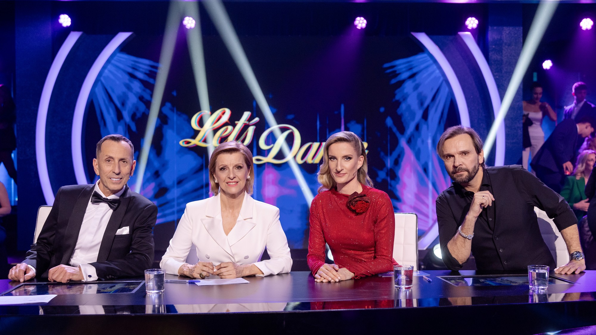 Štvrté kolo 9. ročníka Let's Dance - Zdeněk Chlopčík, Tatiana Drexler, Adela Vinczeová a Janko Ďurovčík.