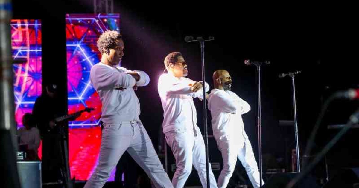 Radio Africa issues apology for technical issues at Boyz II Men concert