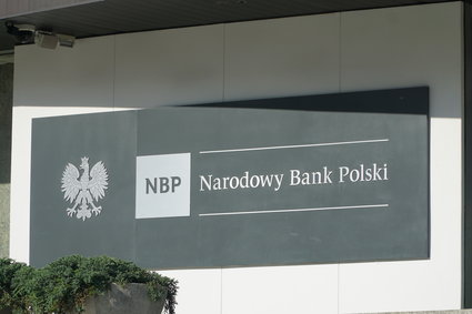 NBP deklaruje gotowość do wsparcia złotego, analizuje sytuację na rynkach
