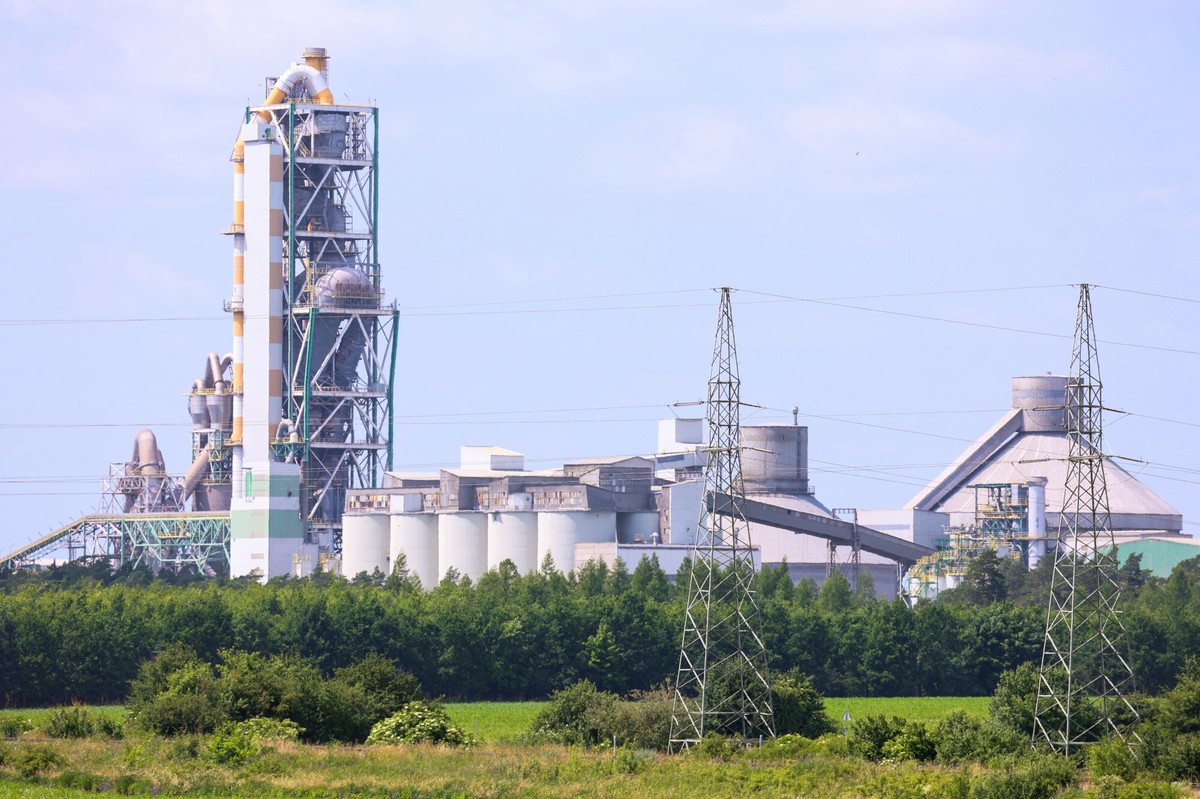 15 lat na eksperymenty. Jak zazielenić przemysł energochłonny?