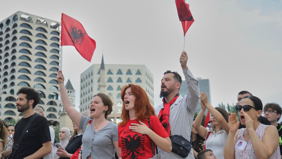 Protesti u Tirani zbog projekta Džerada Kušnera kod Valone
