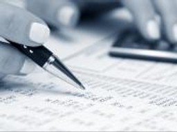 Jak rozliczyć świadczenia urlopowe dla pracowników