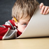 Baj, ha a gyerek minden lében kanál? Ezek az ADHD figyelmeztető jelei