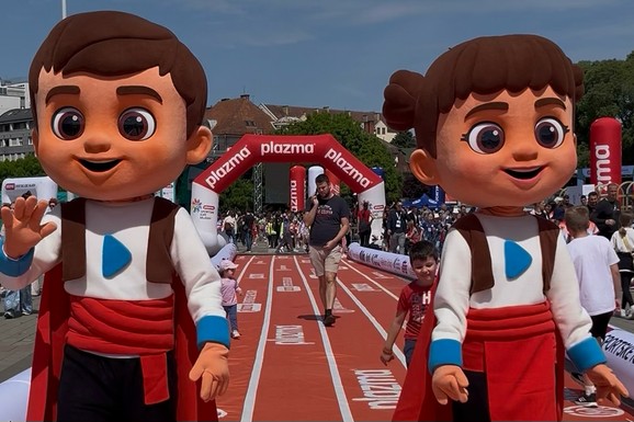 Ekspo maskote u centru igre: Svečano otvorene Plazma Sportske igre mladih u Novom Sadu