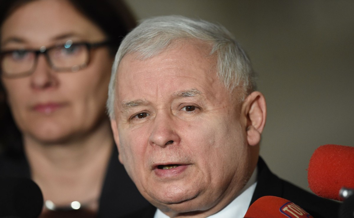 Jarosław Kaczyński i Beata Mazurek