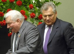 "Naiwny lament Wałęsy i Kwaśniewskiego"