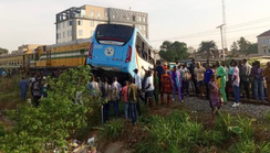 Train crash: Bus driver begs for forgiveness after psychiatric, drug tests