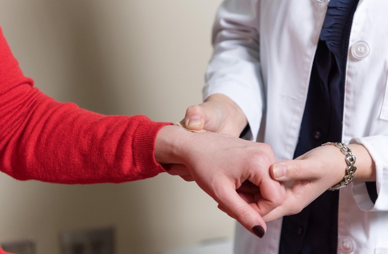 PLASTEREK ZAMIAST IGŁY. Tak też można się szczepić