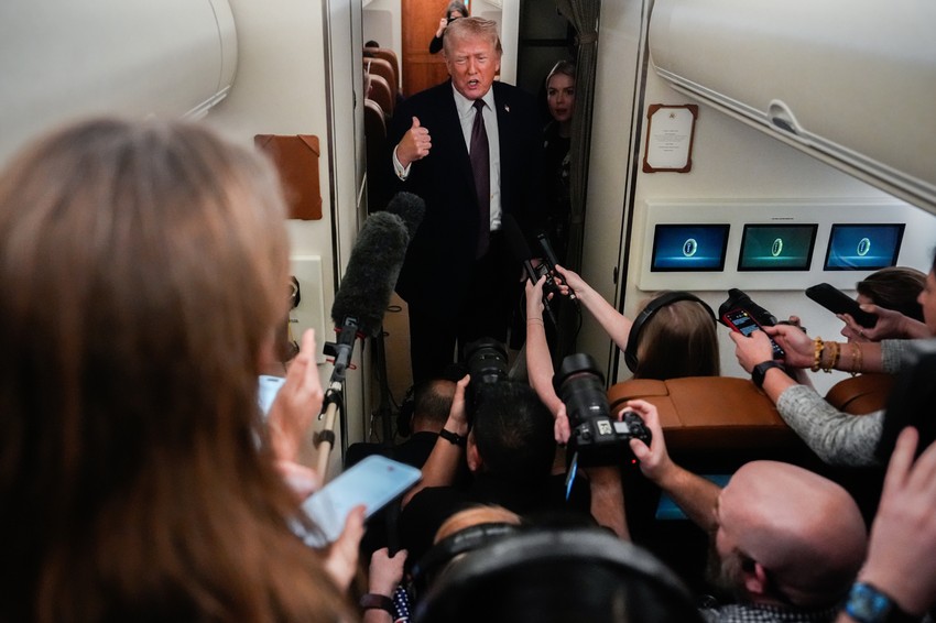 Donald Tramp u avionu "Air Force One" 11. januara 2026.