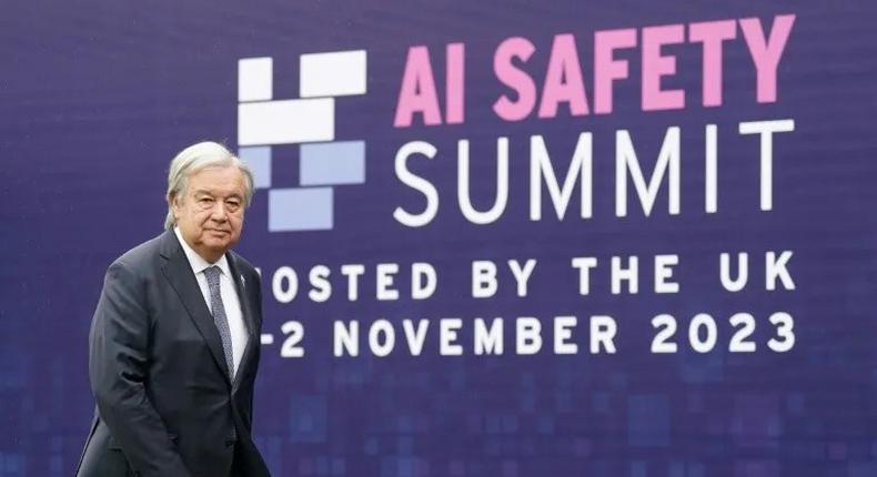 Antonio Guterres, Secrétaire général des Nations Unies, lors du premier sommet mondial sur l'Intelligence artificielle (IA) organisé par le Royaume-Uni jeudi 2 novembre 2023.