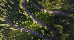 Ruina z lotu ptaka? Oto najpiękniejsze drogi w Polsce! Zgadzasz się? Zobacz WIDEO