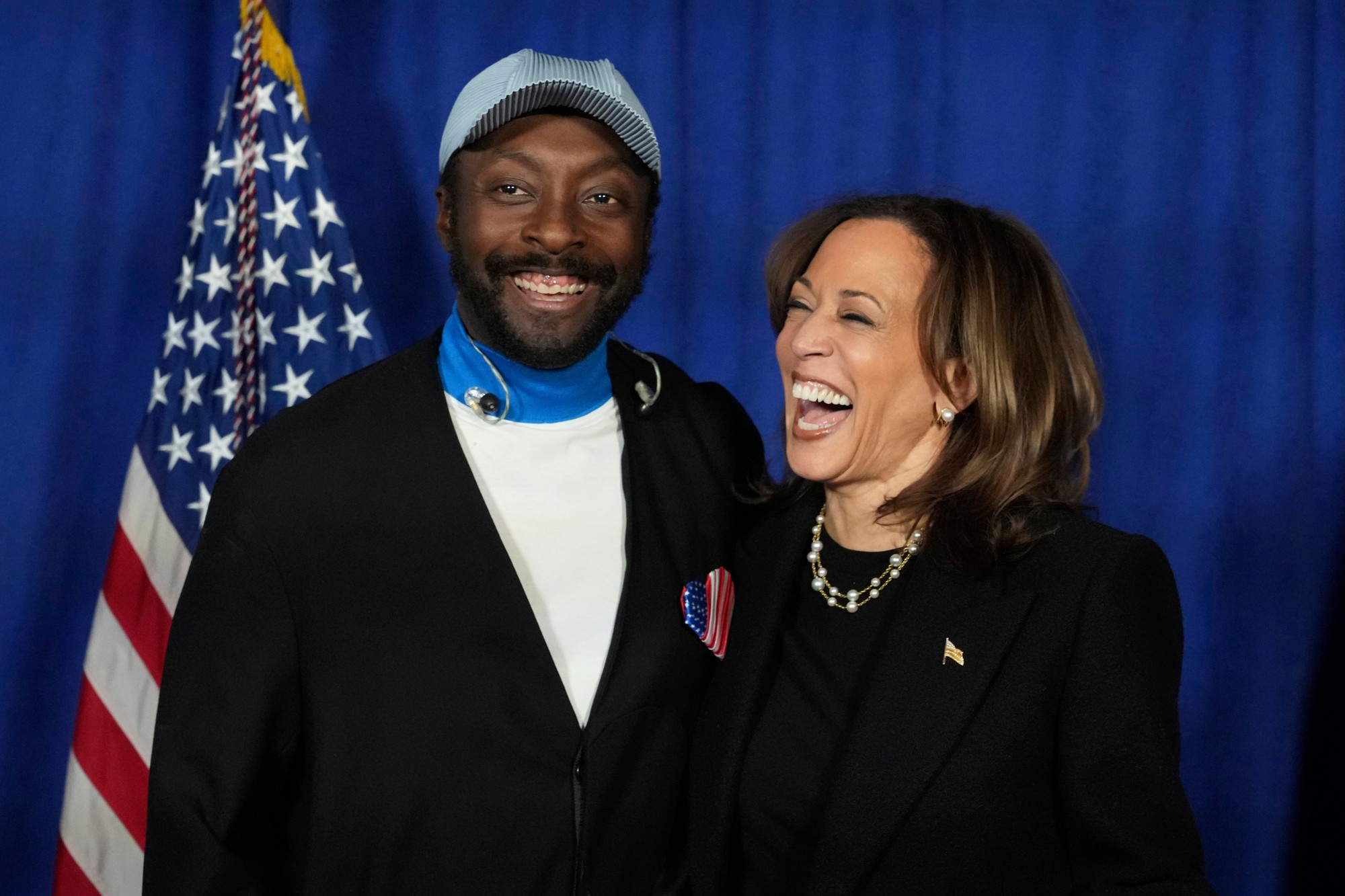 Hudobník will.i.am a Kamala Harris.
