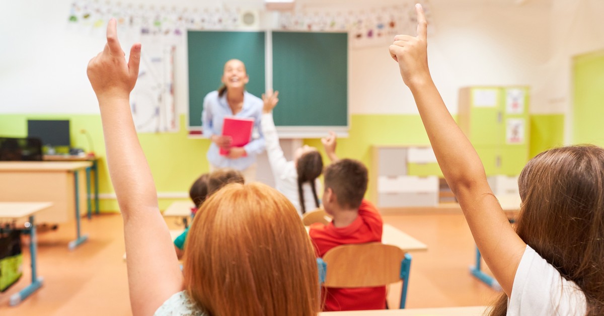 Coraz więcej nadużyć w edukacji domowej: lepiej odchwaścić czy przyciąć?