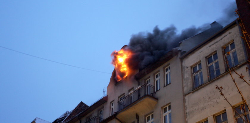 Domy płoną. Ludzie giną. Dziś najgorsza noc...