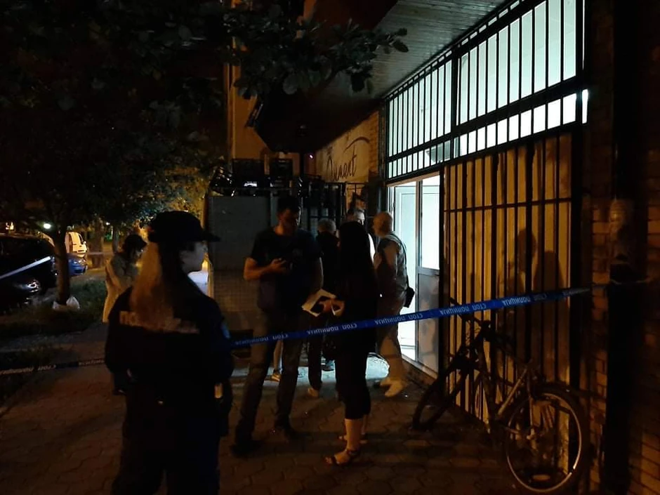 Uviđaj u ulici Mileve Marić gde je pronađeno telo izbodenog muškarca