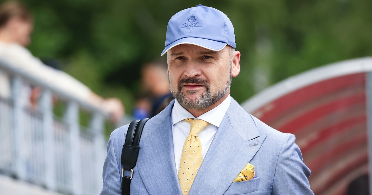 Polski miliarder chce uzbroić pracowników i nauczyć ich strzelać. Ale nie za darmo