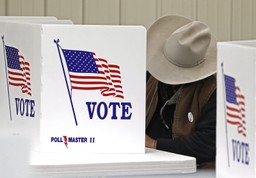 Eksperci nie wykluczają ingerencji hakerów podczas wyborów w USA