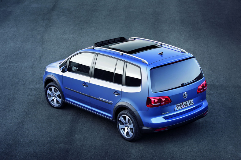 Volkswagen CrossTouran: Rodzinny SUV