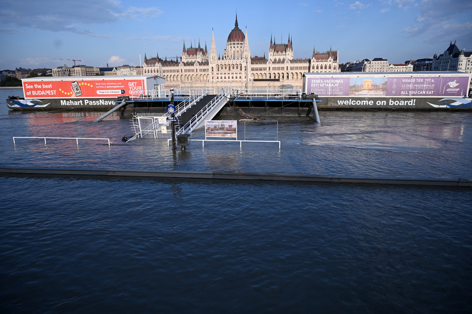 Fala kulminacyjna ma dotrzeć do Budapesztu w sobotę wieczorem