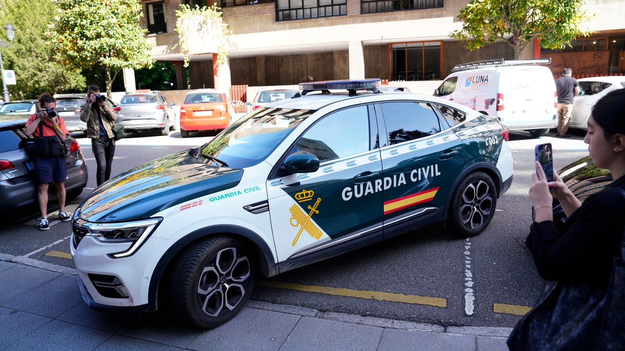 Rodzice od lat izolowali dzieci od świata. "Zlikwidowaliśmy dom grozy"