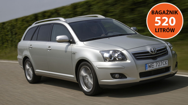 5. Toyota Avensis II (2003-08) - od 14 000 zł  