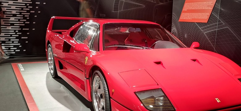 Pracownik komisu roztrzaskał Ferrari warte 13 mln zł. Co dalej z autem?