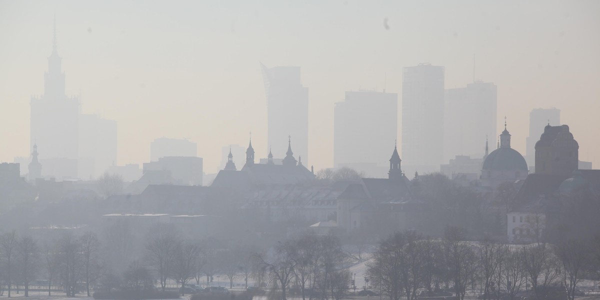 To peryferia produkują smog, który truje Warszawę!