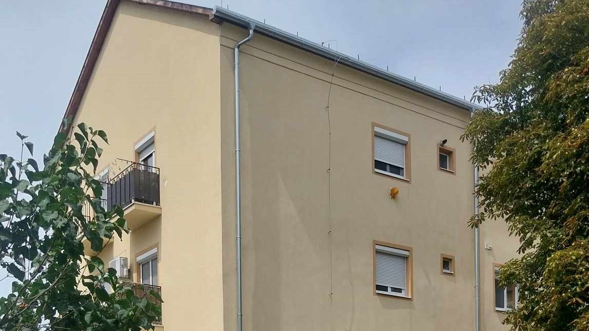 Megfulladt az ételtől a férfi, aki miatt felrobbant petőfibányai ház: fegyház várt volna rá