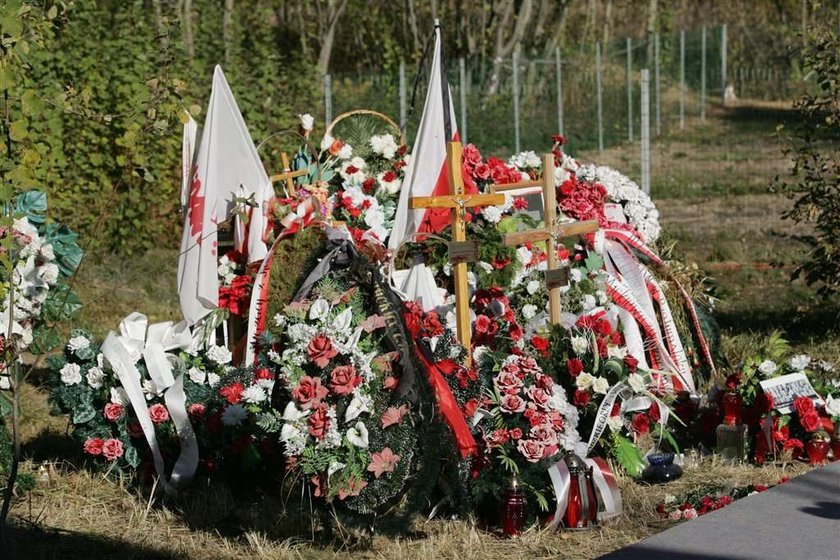 Delegacja rządowa w drodze do Smoleńska i Katynia