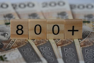 Zmiany w programie 800+ na nowy okres świadczeniowy. Ważne informacje i instrukcje dla rodziców i opiekunów