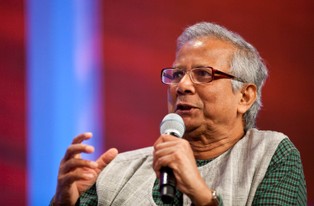 Nowy rząd tymczasowy w Bangladeszu. Noblista Muhammad Yunus stanie na jego czele