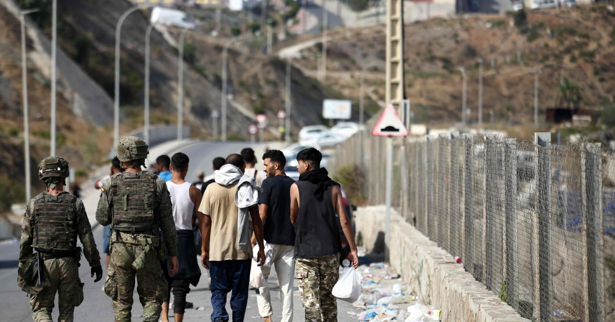 Ruch migracyjny do UE wyhamował. Wyjątkiem jedna trasa