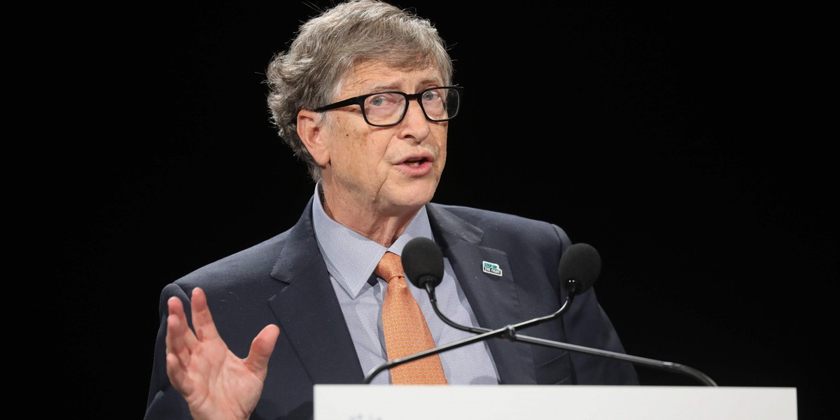 Bill Gates w przeszłości ostrzegał przed pandemią, teraz stał się celem ataków osób wierzących w teorie spiskowe. Miliarder uważa, że przespaliśmy moment na przygotowanie się do pandemii koronawirusa, ale możemy lepiej przygotować się do kolejnej.