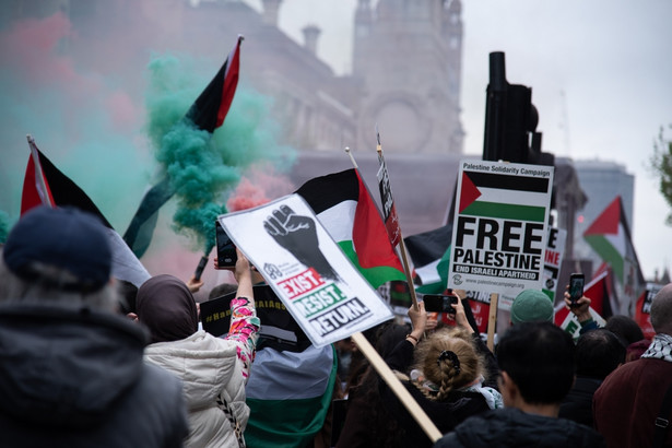 Demonstracje propalestyńskie w Londynie uniemożliwiają społeczności żydowskiej normalne funkcjonowanie w weekendy