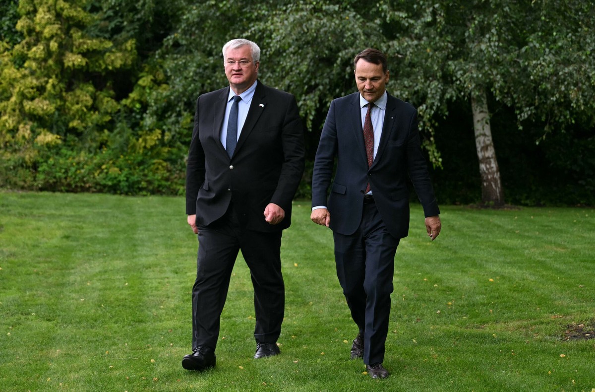 Radosław Sikorski na łączach z ukraińskim ministrem spraw zagranicznych