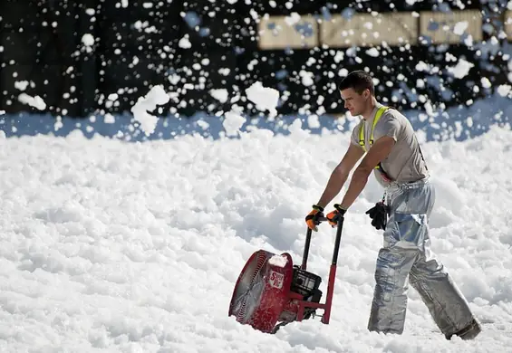 To nie jest ściema. W Polsce spadł już pierwszy śnieg! Wakacje last minute na nartach?