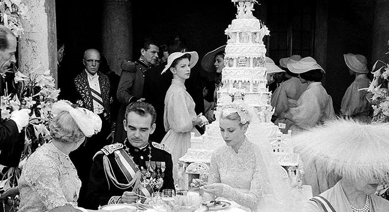 100 years of wedding cakes