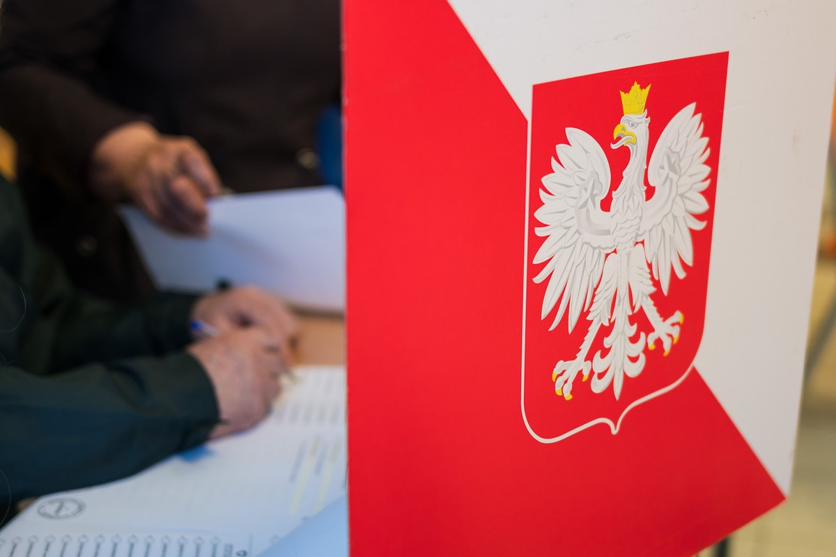 Głosowanie w drugiej turze wyborów prezydenckich. We wtorek mija istotny termin